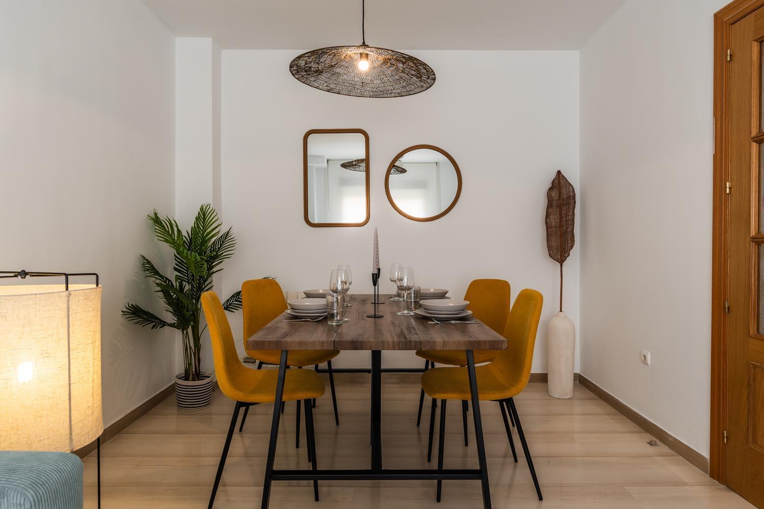 Appartamento Tuguest Station With Parking Granada Esterno foto