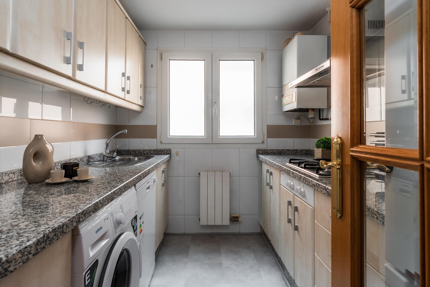 Appartamento Tuguest Station With Parking Granada Esterno foto